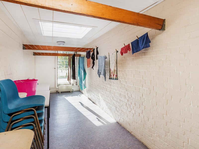 2 Bed Apartment To Rent in Reigate